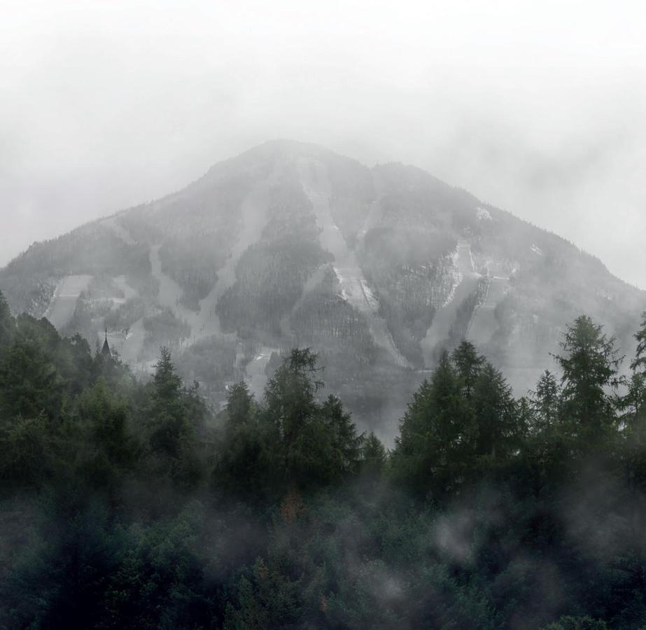 Отель Destination Owl'S Head - Mtn Haus Mansonville Экстерьер фото